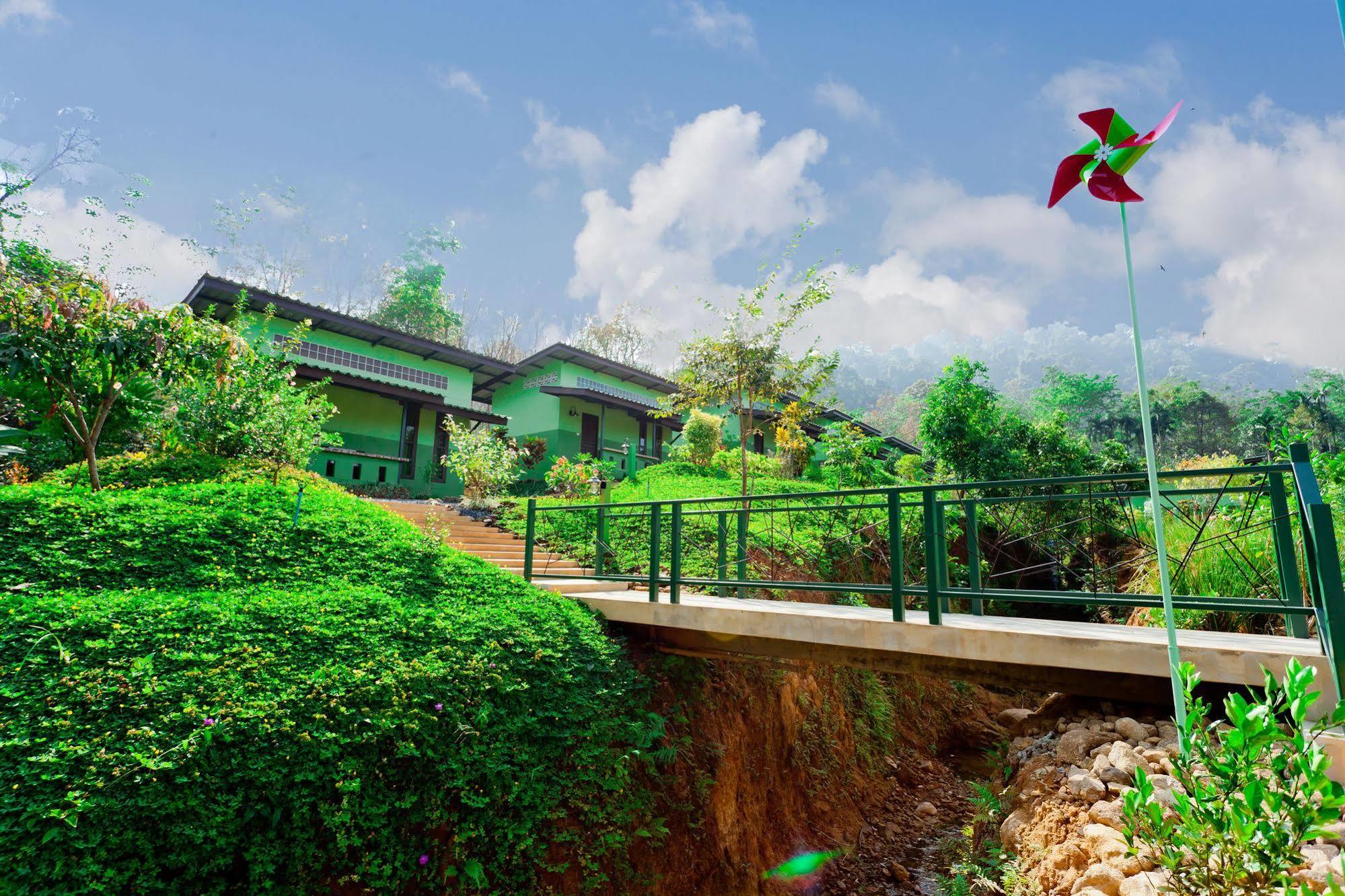 The Mouth Resort - Sha Extra Plus Khao Lak Dış mekan fotoğraf