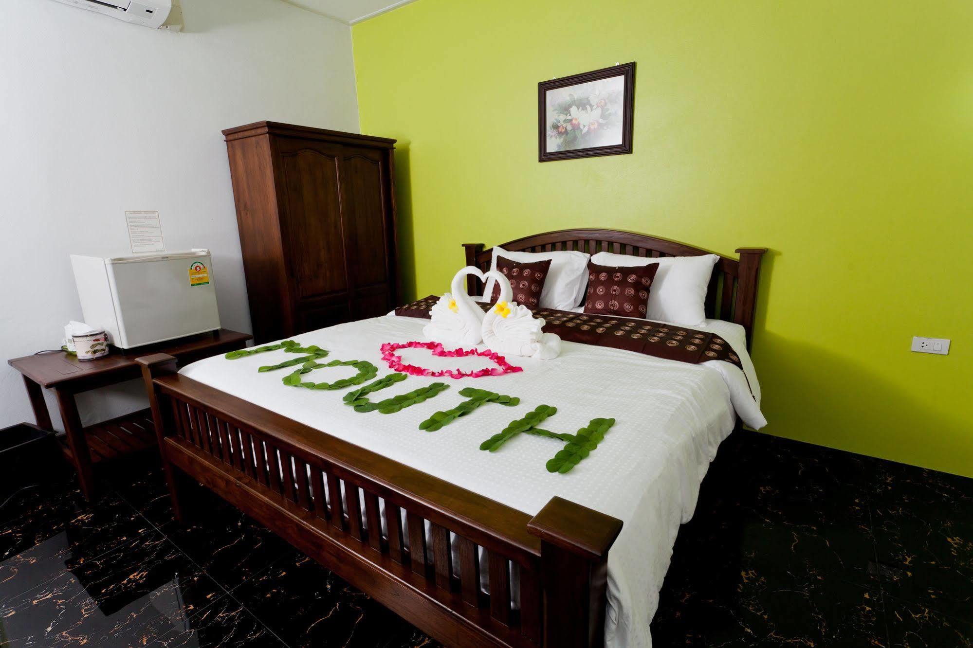 The Mouth Resort - Sha Extra Plus Khao Lak Dış mekan fotoğraf